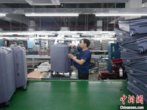 东盟媒体聚焦湖南怀化箱包产业 产品畅销亚欧美
